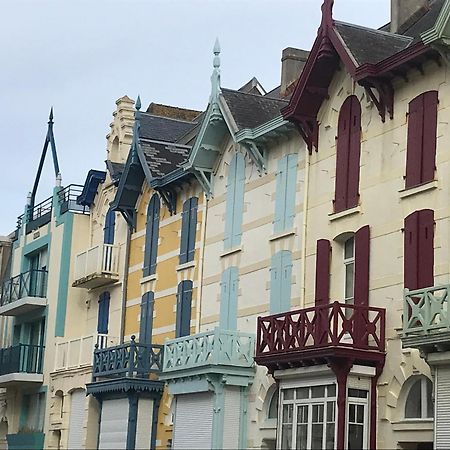 Une Jolie Vue - Appt 2 Pieces Vue Mer Balcon Sud Wimereux Exterior photo
